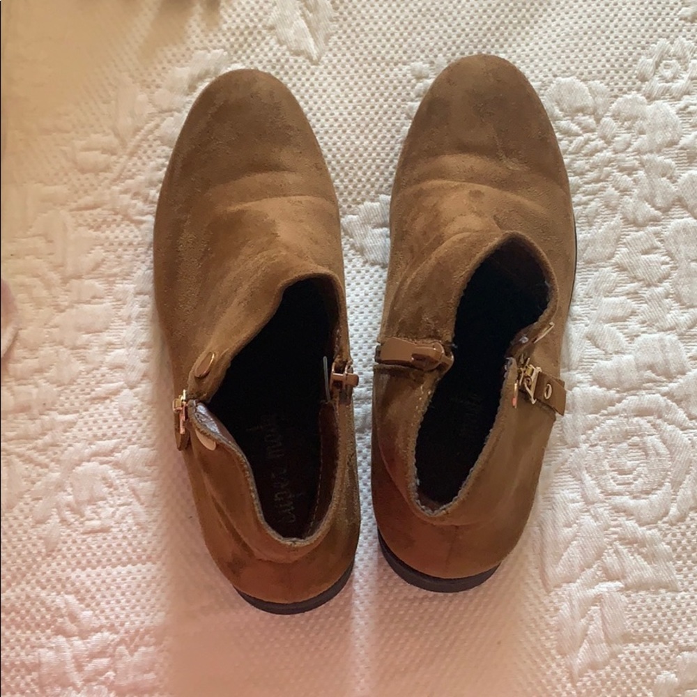 brown booties
